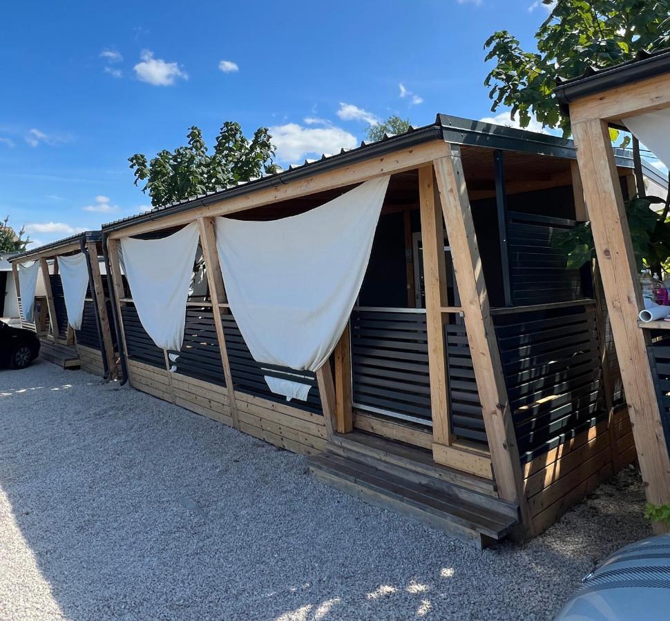 ZEN MURTER Mobil home Betina  Bagian luar foto